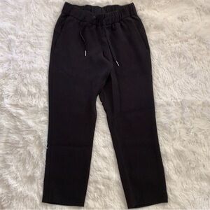 Lululemon On the Fly Cropped Jogger Pants